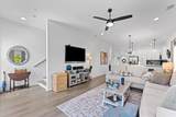 211 Folsom Pass - Photo 12