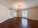 7009 Whisperwood Ave - Photo 11