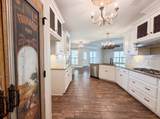 7009 Whisperwood Ave - Photo 14