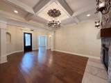 7009 Whisperwood Ave - Photo 10