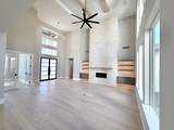1835 Dartmouth Drive - Photo 2