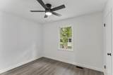 609 E 11th St - Photo 15
