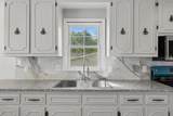 609 E 11th St - Photo 24