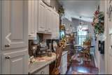 210 S 6th St - Photo 15