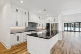 1112 Caldwell Ln - Photo 3
