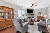 6201 Breezy Hollow Lane - Photo 39