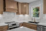2935 Emery Dr - Photo 14