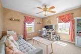 9575 Julien Rd - Photo 18
