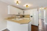5752 Amalie Dr - Photo 16