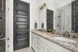 1027 E Trinity Ln - Photo 16
