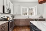 1027 E Trinity Ln - Photo 10