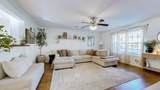 2037 Debonair Ln - Photo 3