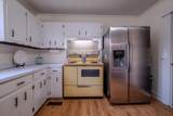 601 N Spring St - Photo 22