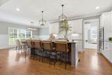 8006 Traditions Ln - Photo 11