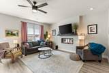 553 Becks Pl - Photo 6