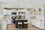 1273 Bailywick Dr - Photo 2
