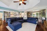 5048 Riverview Dr - Photo 4
