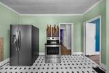 302 W Main St - Photo 16