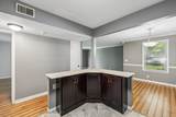 555 N Dupont Ave - Photo 10