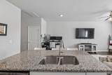 422 Manor Row - Photo 14