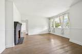 908 Carthage Hwy - Photo 2