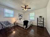 1196 Windsor Cir - Photo 22