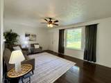 1196 Windsor Cir - Photo 5