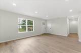 1435 Alley Street - Photo 6