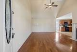 688 Fallbrook Ln - Photo 20