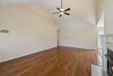 688 Fallbrook Ln - Photo 22