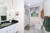 302 Johnson Street - Photo 24