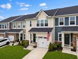 207 Pryor Dr - Photo 2