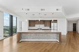 900 20th Ave - Photo 4