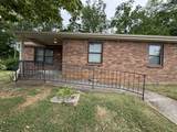 401 Deer Lake Dr - Photo 1