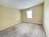 401 Deer Lake Dr - Photo 14