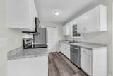 3393 Endsworth Dr - Photo 10