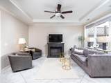 1043 Howland St - Photo 12