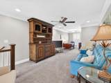 1043 Howland St - Photo 19