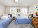 1043 Howland St - Photo 23