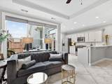 1043 Howland St - Photo 10