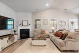 1077 Pebble Run Rd - Photo 17