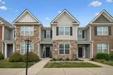 320 Manor Row - Photo 1