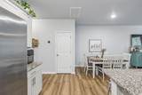 320 Manor Row - Photo 19