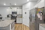 320 Manor Row - Photo 20