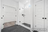 2882 Barnwood Rd - Photo 71