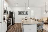 7085 Gracious Dr - Photo 10