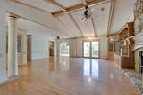 692 Tanglewood Dr - Photo 5