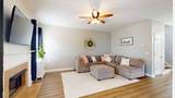 2259 Dewey Dr - Photo 14
