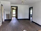 1499 Turnpike Rd - Photo 2