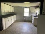 1499 Turnpike Rd - Photo 4